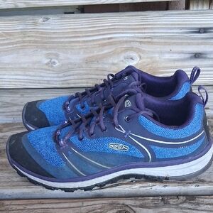 Keen women's blue and purple hiking sneakers